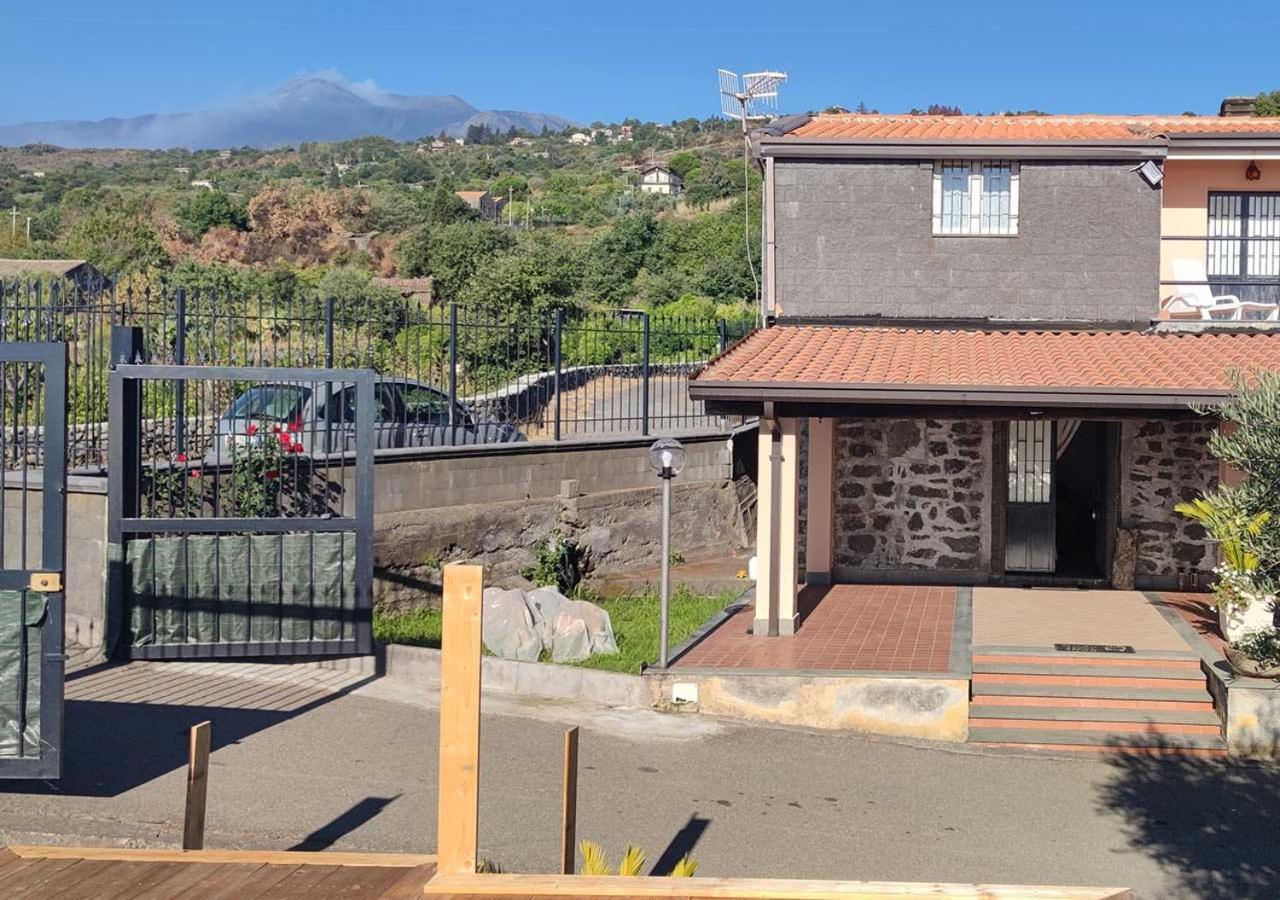Peri Peri Etna Guest House Montargano Exterior foto